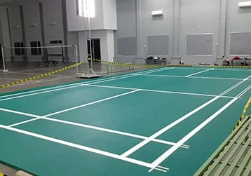 lantai lapangan badminton