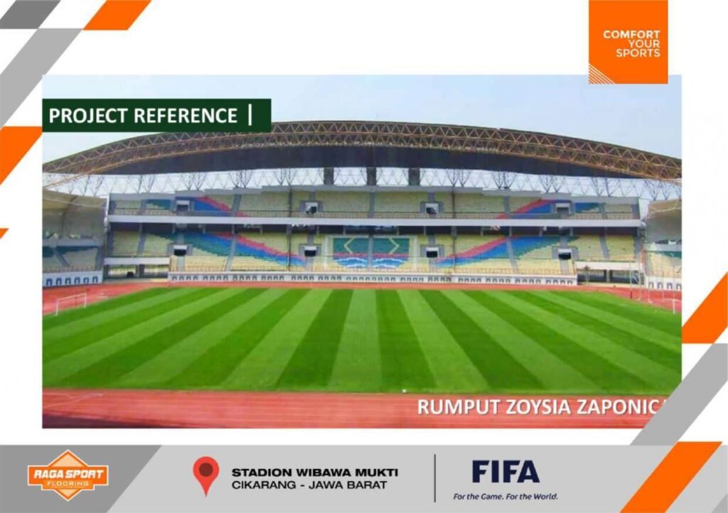 proyek lapangan sepak bola